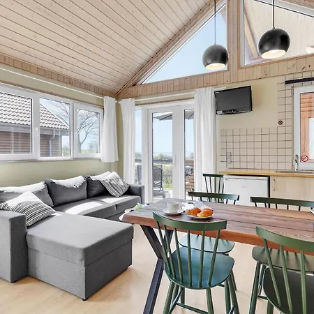 Gorgeous In With Wifi Holiday home Tranekaer